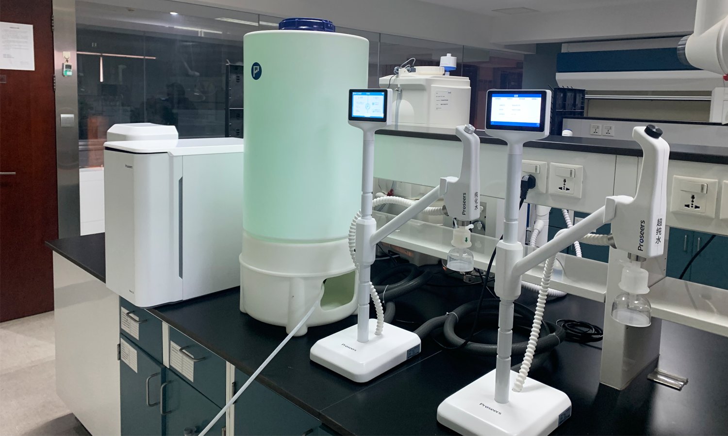 Water Purification Solution for Cell Culture